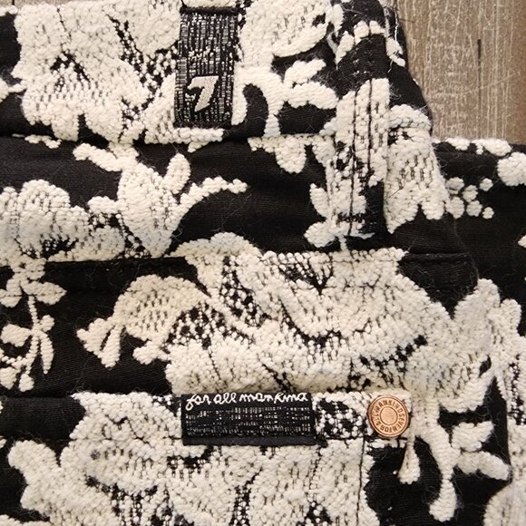 7 For All Mankind Black and White Floral  Pants - Picture 10 of 10